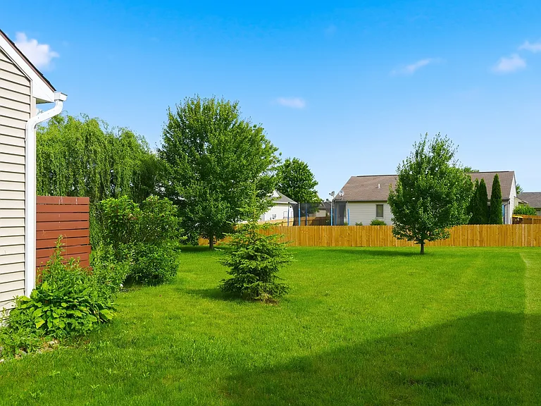 3632 Astoria Way — Photo 40