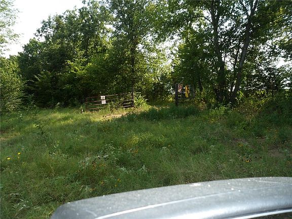 4th image of 2949 County Road 2426