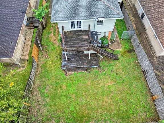 4th image of 4731 Shalimar Dr