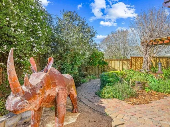 2 Donner St, San Juan Bautista, CA 95045