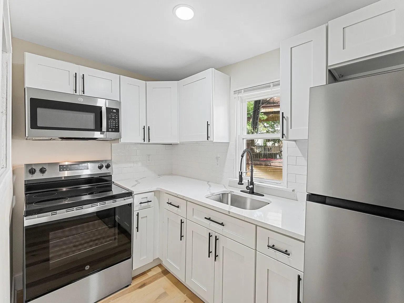 2137 Stenton Avenue - 1 — Photo 3