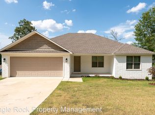 2120 Shadow Falls Dr, Conway, AR 72032