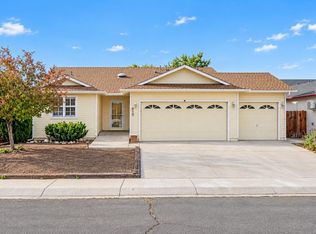 610 Tamsen Rd, Fernley, NV 89408