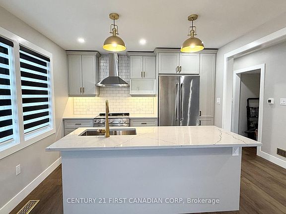 5th image of 294 Vancouver St #1
