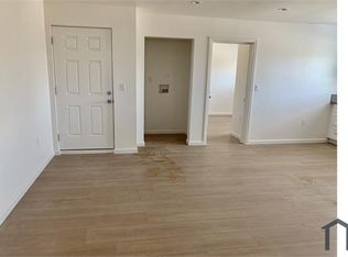 1030 Olive Ave #D, Long Beach, CA 90813