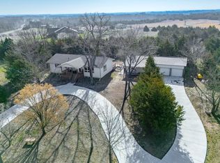 4936 NW County Line Rd, Benton, KS 67017