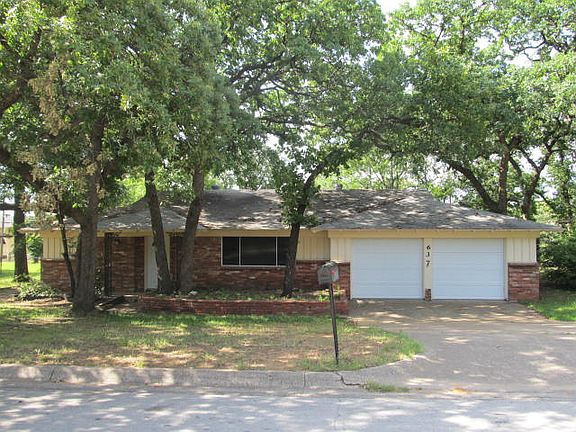 2nd image of 637 Woodcrest Dr