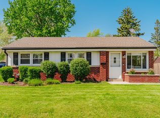 9210 W Dixon St, Milwaukee, WI 53214