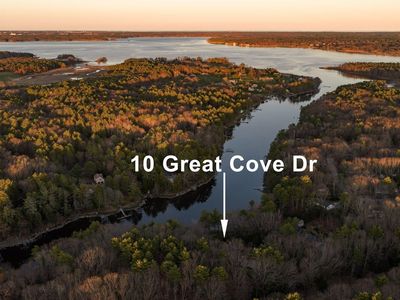 10 Great Cove Drive, Newmarket, NH, 03857