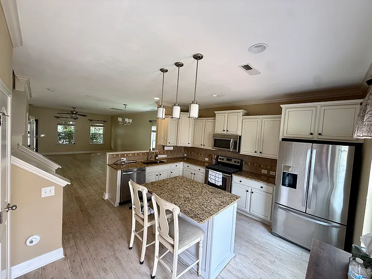 7007 McLothian Ln — Photo 26