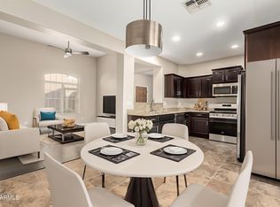 3964 E Cat Balue Dr, Phoenix, AZ 85050