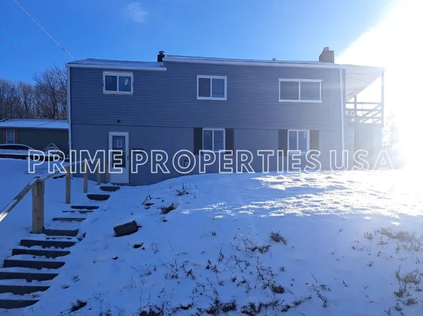 812 E Hill Dr, New Kensington, PA 15068