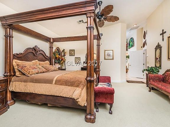 5th image of 8121 Pacific Cove Dr #0