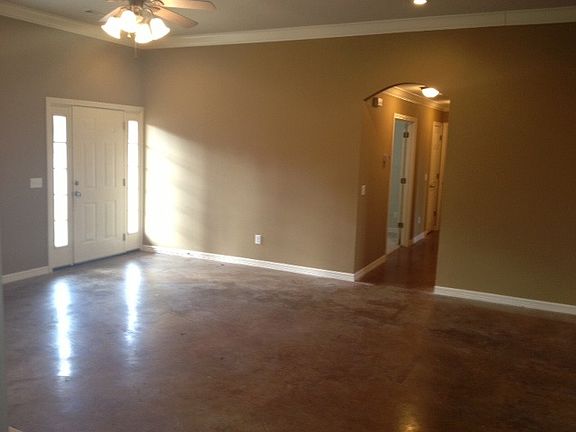 5th image of 4388 E Holiday Dr