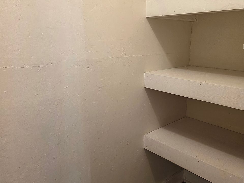 1st image of 58 Delaware Ave Floor 3