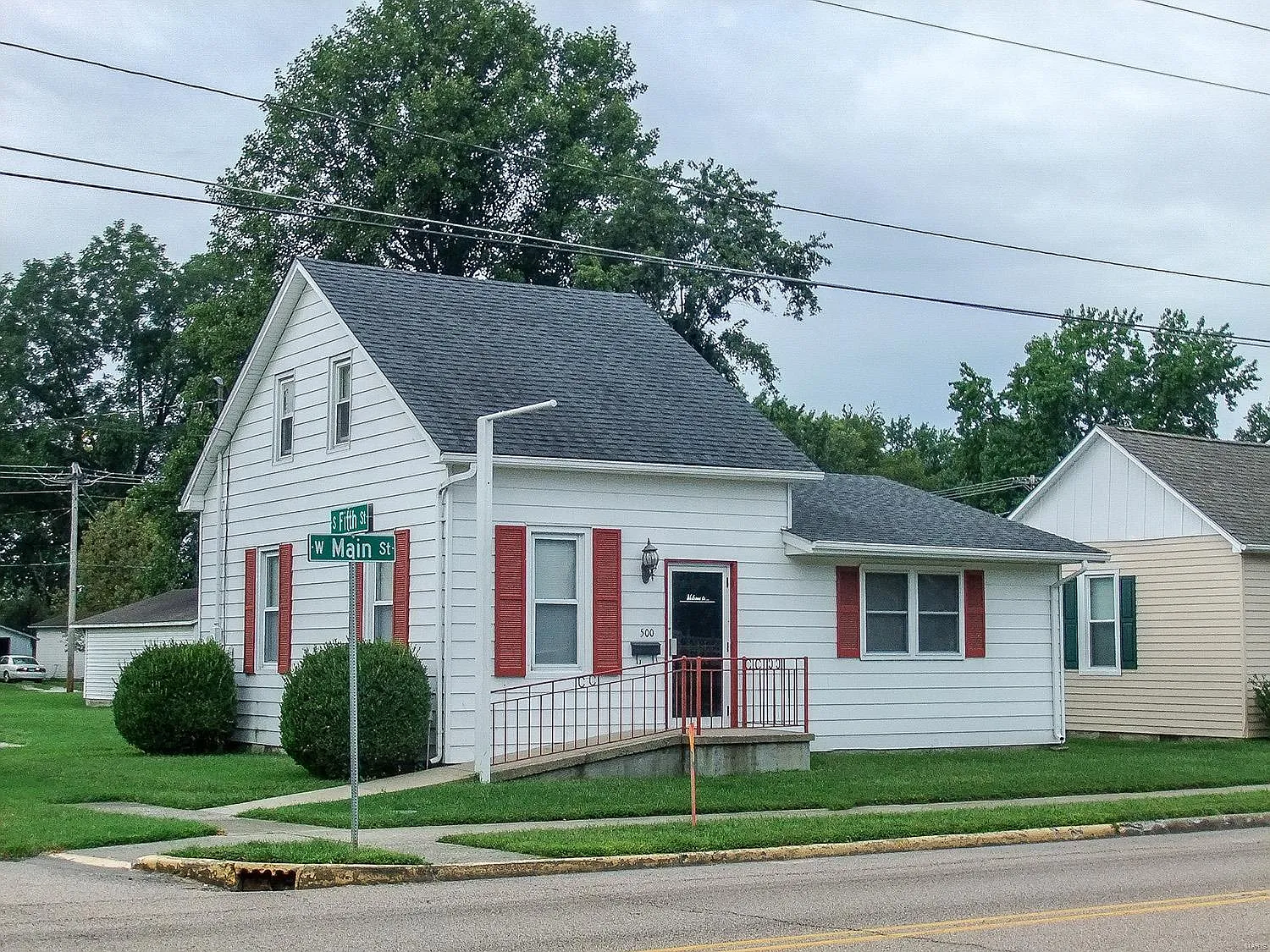 500 W Main St photo 1