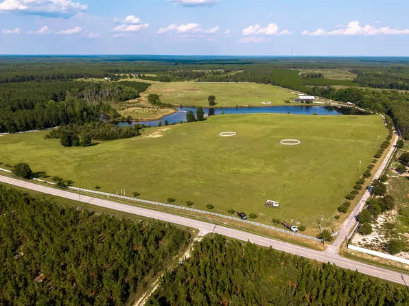 2366 Lockhart Rd, Camden, SC 29020