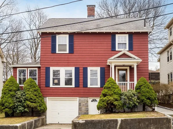 27 Lindall St, Roslindale, MA 02131