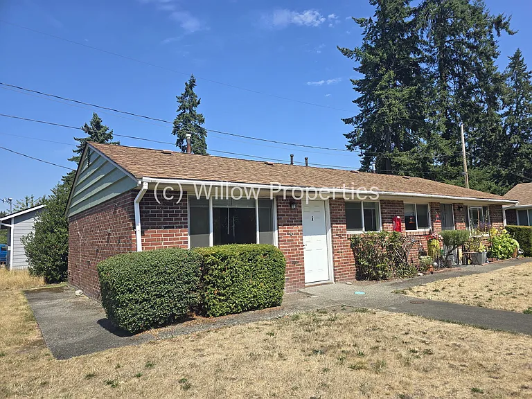 9205 Hipkins Rd SW #C — Photo 4