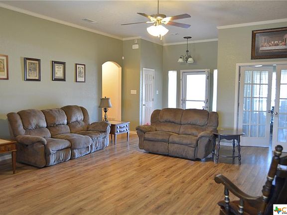 3rd image of 3700 Salt Fork Dr