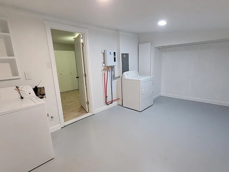 503 S Hawthorne Dr — Photo 8