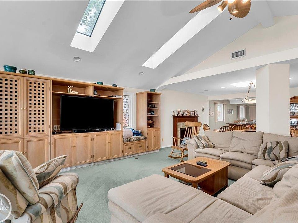8178 Lakeshore Rd, photo 14