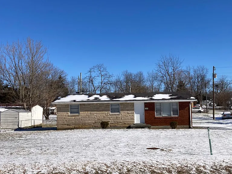 1934 S Wilson Rd — Photo 4