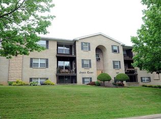 1527 Foster Ave APT 12, Cambridge, OH 43725