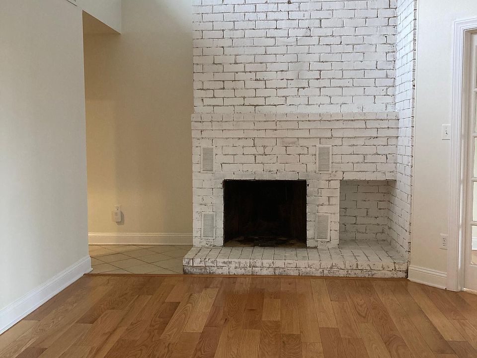 Vaulted living room
