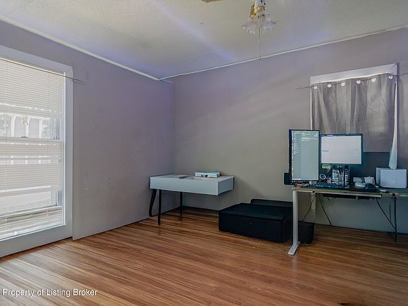 5th image of 234 Sims St