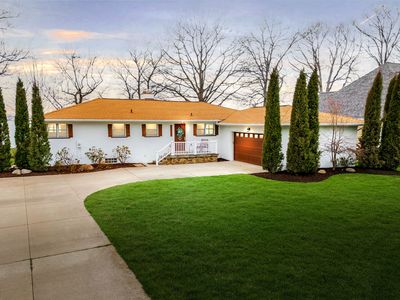 28538 Swan Island Dr, Grosse Ile, MI, 48138
