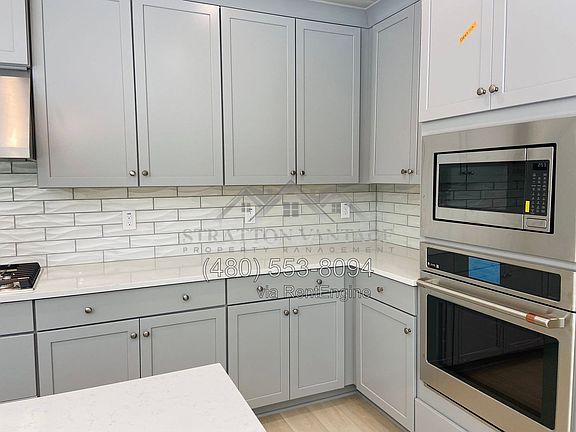 5th image of 4120 E Jones St