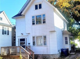 26 McCollum St, Lockport, NY 14094