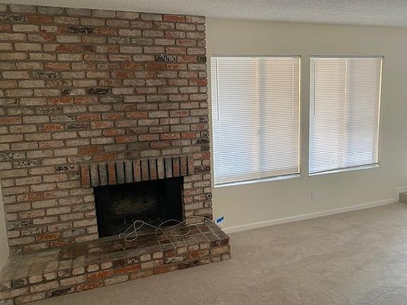 2nd image of 972 Marquette Ln