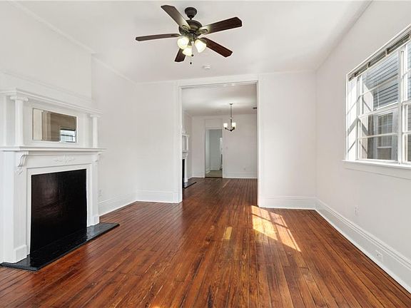 4th image of 4033-35 Palmyra St
