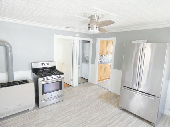379 Metacom Ave #2
