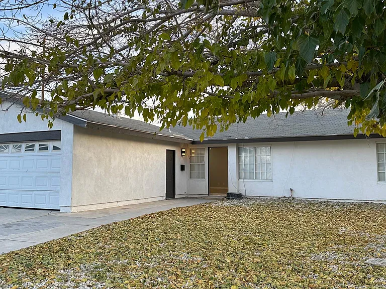 3512 Balmont St — Photo 3
