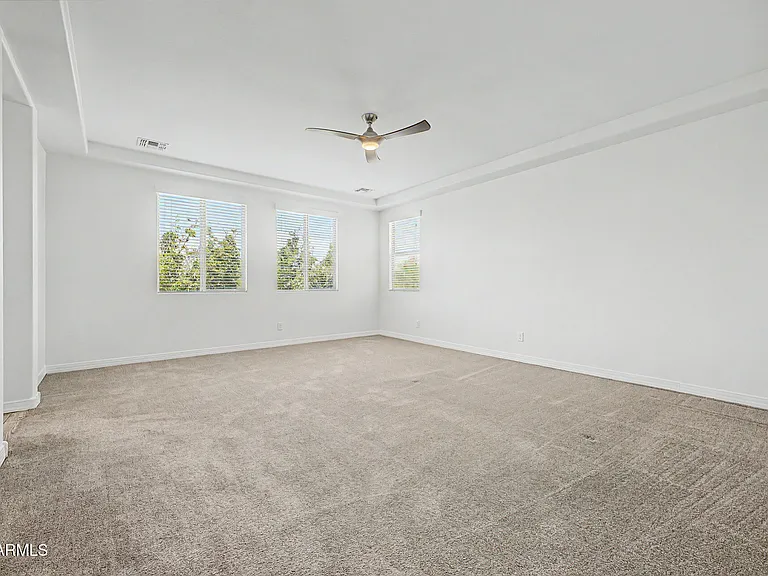 15912 W Sierra St — Photo 21
