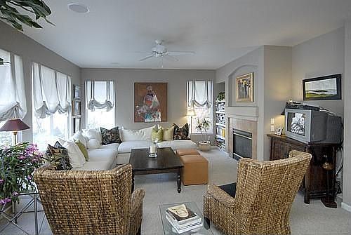 3rd image of 7423 E Bayaud Ave