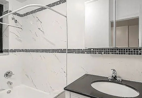 5th image of 284 Mulberry St APT 8