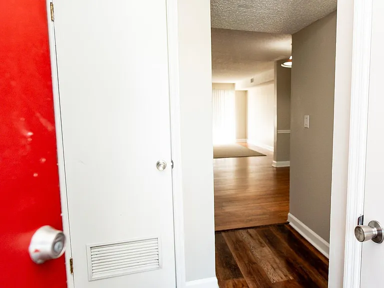 290 Appleby Dr #252 — Photo 3