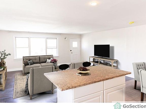 3rd image of 344 S 1st Ave #1