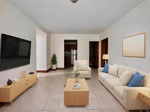 2nd image of 244 W 109th St APT 1A