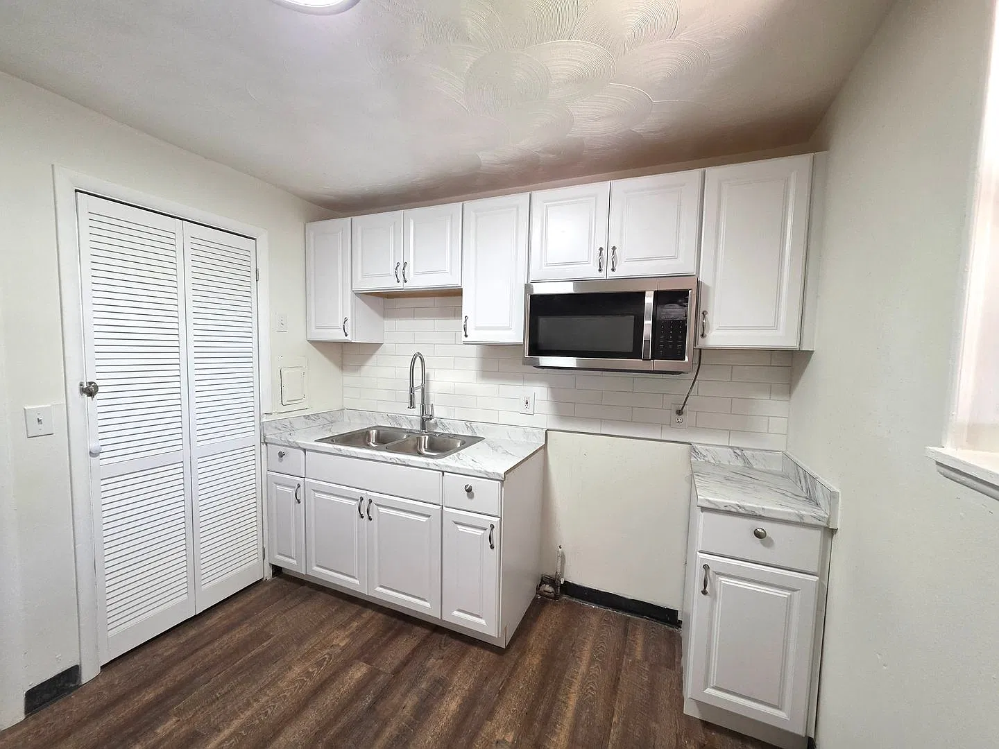 New Two Bdrm One Bath Unit Available — Photo 3