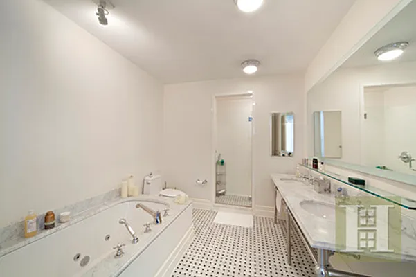 Rented by Halstead Real Estate | media 6