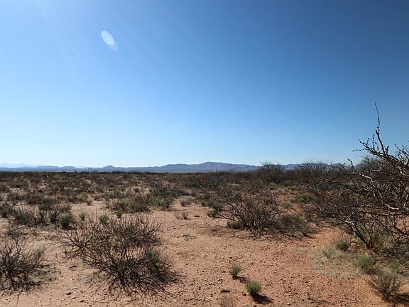 5th image of W Austin Henley Rd