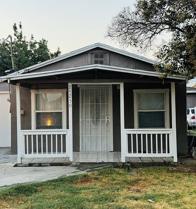 1st image of 24250 Monterey Ave