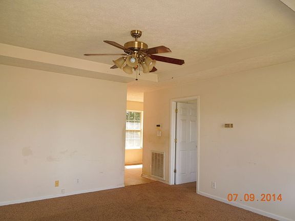 3rd image of 3427 Sandpiper Dr