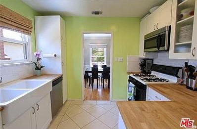 3rd image of 9207 Cattaraugus Ave