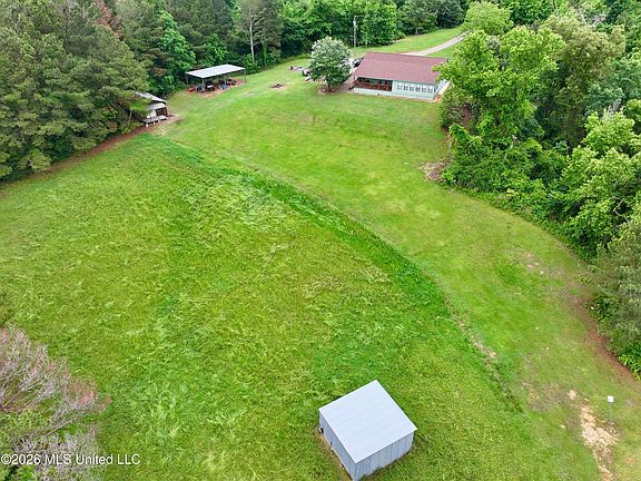 5th image of 956 Franklin Rd